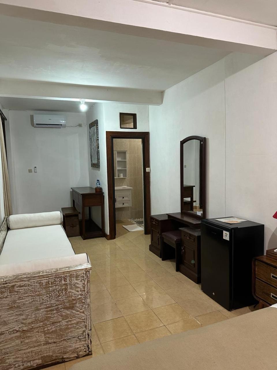 Mai Malu Apartment Pulukan Bagian luar foto
